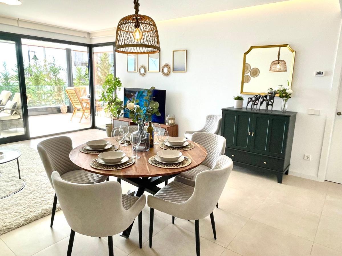 Luxury 3 Bedroom Apartment 300M From The Beach Fuengirola Exteriér fotografie