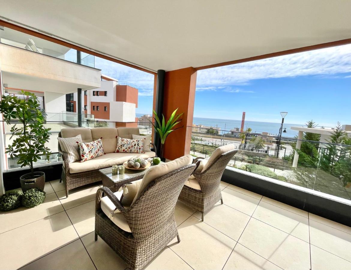 Luxury 3 Bedroom Apartment 300M From The Beach Fuengirola Exteriér fotografie