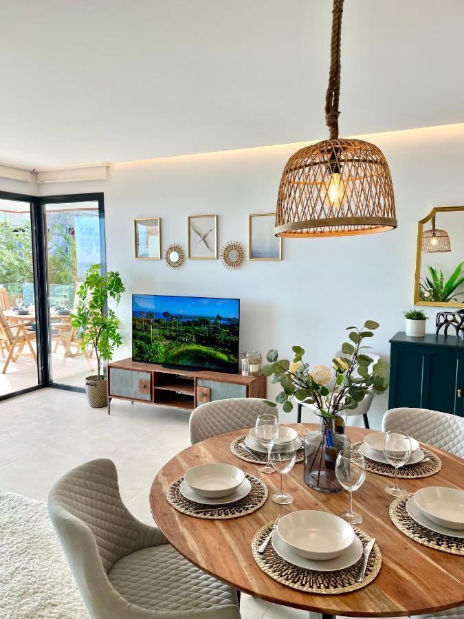 Luxury 3 Bedroom Apartment 300M From The Beach Fuengirola Exteriér fotografie